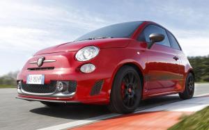 Abarth 595 Competizione 2012 года